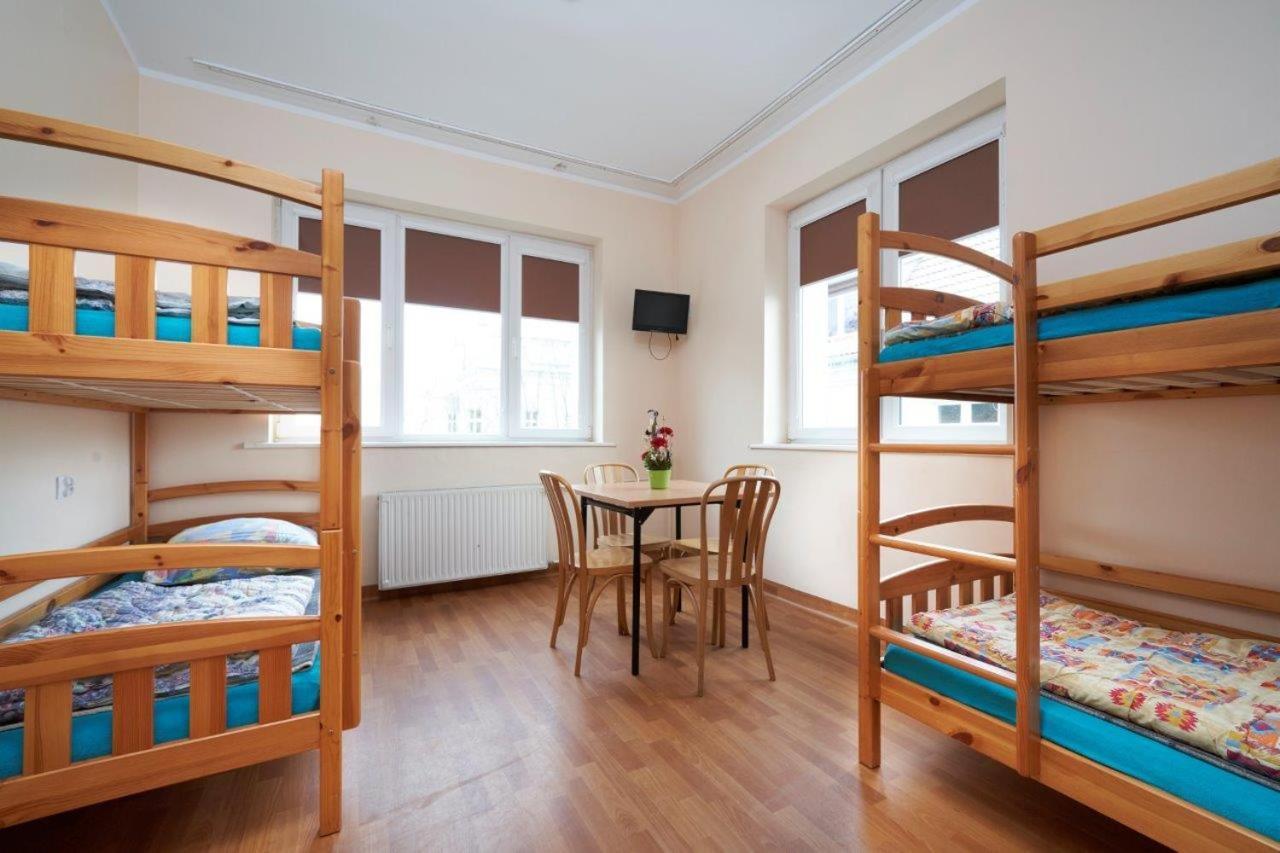 Szkolne Schronisko Mlodziezowe W Olsztynie Hostel ออลชติน ภายนอก รูปภาพ