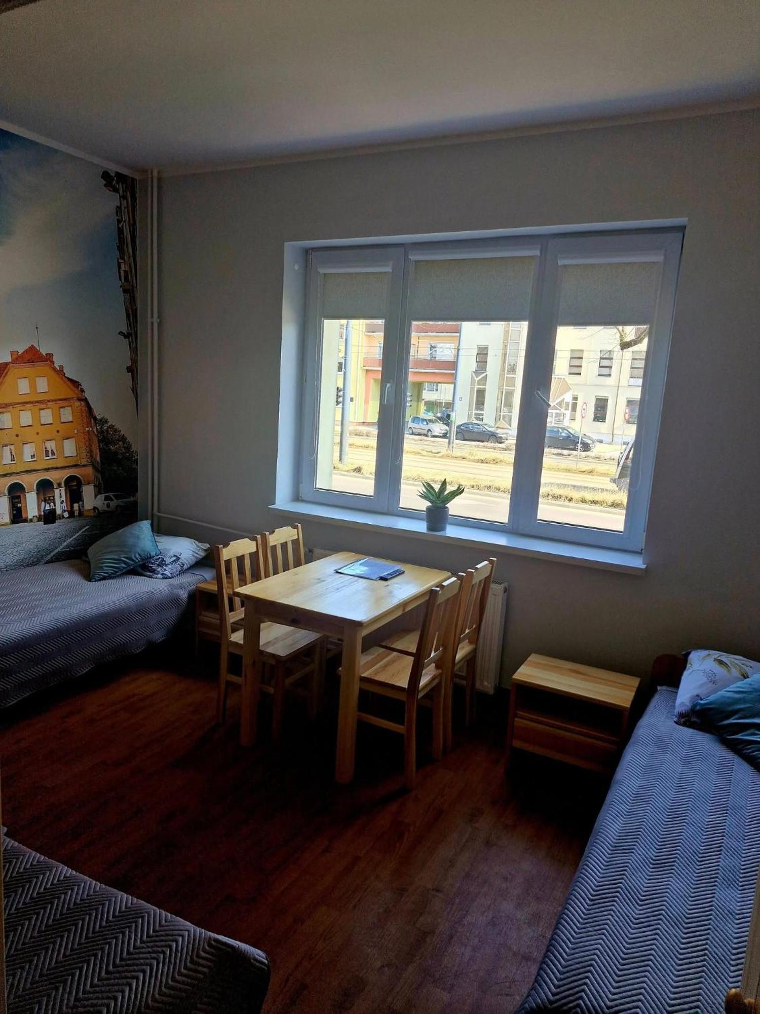 Szkolne Schronisko Mlodziezowe W Olsztynie Hostel ออลชติน ภายนอก รูปภาพ